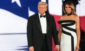 Трамп поддержал иск своей жены против сына Байдена