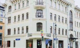 В столице обновляют памятники архитектуры в стиле модерн и сталинского ампира