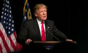 Politico: Трамп убедил Орбана не мешать вступлению Украины в ЕС