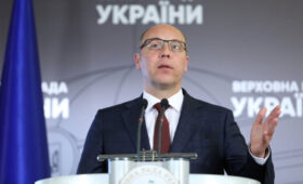 Мирошник назвал убийство Парубия “зачисткой поляны” со стороны Зеленского