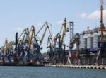 Морские порты Мариуполя и Бердянска открыли для иностранных судов
