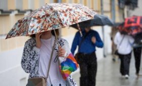 Ливень с грозой обрушится на Москву