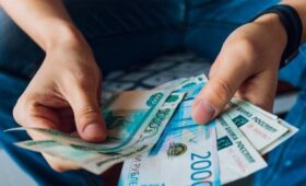В ГД внесен проект о премии сотрудникам, отработавшим на одном месте пять и более лет