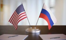 Fox News: окружение Трампа считает, что вторая встреча США и России приведет к миру