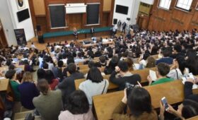 Минобрнауки: студенты будут получать новую стипендию президента РФ в 30 тыс. рублей