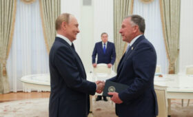 Reuters: спецпосланник Трампа Уиткофф нарушил протокол на встрече с Путиным в Москве