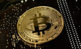 Стоимость биткоина обновила исторический максимум