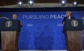 Путин и Трамп завершили пресс-конференцию, не ответив на вопросы журналистов