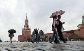 Переменная облачность с дождем ожидается в Москве 16 августа