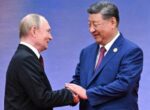 Путин обсудил с Си Цзиньпином российско-американские контакты
