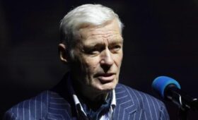 Актер Борис Щербаков госпитализирован из-за перелома шейки бедра