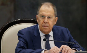 Лавров прокомментировал слова Рубио об оплате топлива на Аляске наличными