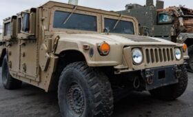 ВС РФ уничтожили американский автомобиль HMMWV и антенну управления БПЛА в ДНР