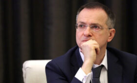 Мединский указал на расположение названия Украины на карте Трампа