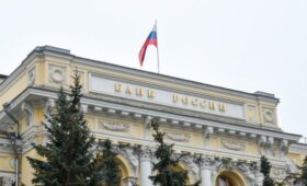 ЦБ продлил ограничения на снятие наличной иностранной валюты на полгода