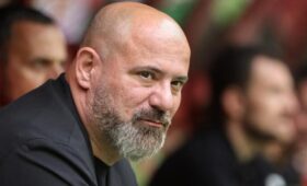Главный тренер «Спартака» дисквалифицирован на один месяц во всех турнирах РФС