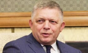 Фицо планирует озвучить Зеленскому выводы по Украине после встречи с Путиным