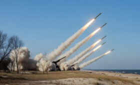 Армия Израиля подтвердила новые удары по порту на западе Йемена