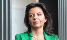 Симоньян сообщила, что вышла из наркоза после операции