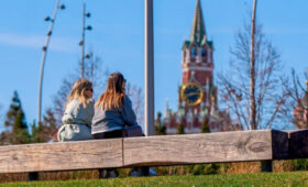 Переменная облачность и до плюс 20 градусов ожидаются в Москве 13 сентября