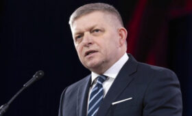 Фицо указал на необходимость работать над гарантиями безопасности для РФ