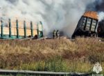 Столкнувшийся с поездом грузовик под Смоленском выехал на красный свет