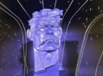 Уникальный барельеф Максима Горького нашли на киностудии в Москве