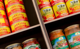 Предприниматели из САО собрали для военнослужащих продуктовые наборы