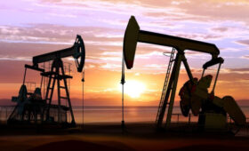 Глава Роснедр Казанов: запасов нефти в России хватит на 25 лет