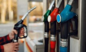 Новак отметил небольшой дефицит нефтепродуктов в России