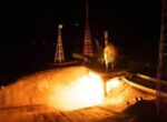 Корабль «Прогресс МС-32» с новым скафандром пристыковался к МКС