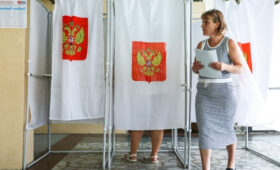 Депутат Пискарев назвал вмешательством в дела России заявление ЕС о выборах в Севастополе