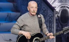 Концерт Александра Розенбаума отменили в Сургуте