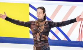 Фигурист Гуменник лидирует после короткой программы отборочного турнира Олимпиады