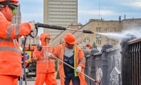 Около 2 тыс инженерных сооружений промоют в Москве перед Днем города