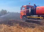 Сухая растительность загорелась в Крыму на площади 150 га