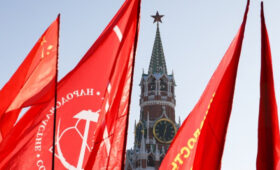Представители КПРФ посетили Общественный инфоцентр в Москве