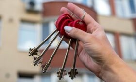 Данные о гражданах с равными правами на жилье начали вносить в ЕГРН