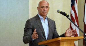 Мэр Одессы Труханов узнает наличие гражданства РФ через США