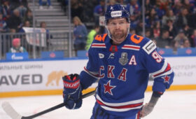 Хоккеист Евгений Кузнецов подписал контракт с клубом КХЛ «Металлург»