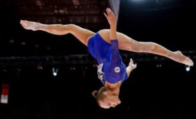 Российская гимнастка Ангелина Мельникова стала двукратной чемпионкой мира