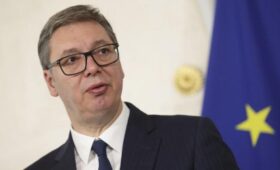 SeeNews: Вучич предлагал России купить ее долю в NIS