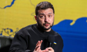 Зеленский заявил, что конфликт на Украине приблизился к возможному концу