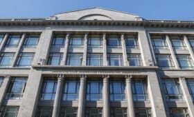 Минфин РФ счел нецелесообразным ежегодно менять НДФЛ