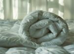Врач Лапа: пуховые одеяла могут стать причиной аллергии
