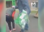 Полиция устанавливает обстоятельства избиения мальчика на детской площадке в Москве