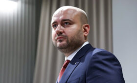 Самарский губернатор пообещал быть вежливым с подчиненными еще десять дней