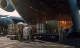 Bloomberg: Украина получила первые партии оружия в рамках PURL