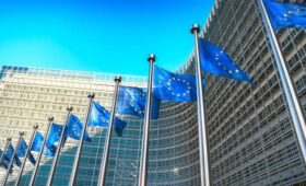 ЕС выплатил Украине транш в размере 4 млрд евро из доходов замороженных активов РФ