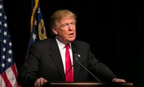Трамп допустил расширение экспортных ограничений против Китая